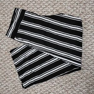 Cynthia Rowley light weight straight leg pants